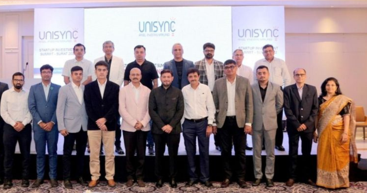 Over 300 investors participated in the first-of-its-kind Start-up Investment Summit 2022 hosted by Unisync Angles in Surat